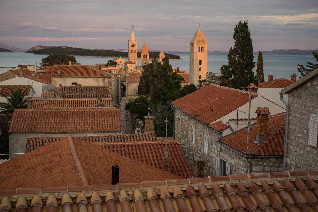 Villa Jadrana Rab Town Exterior photo