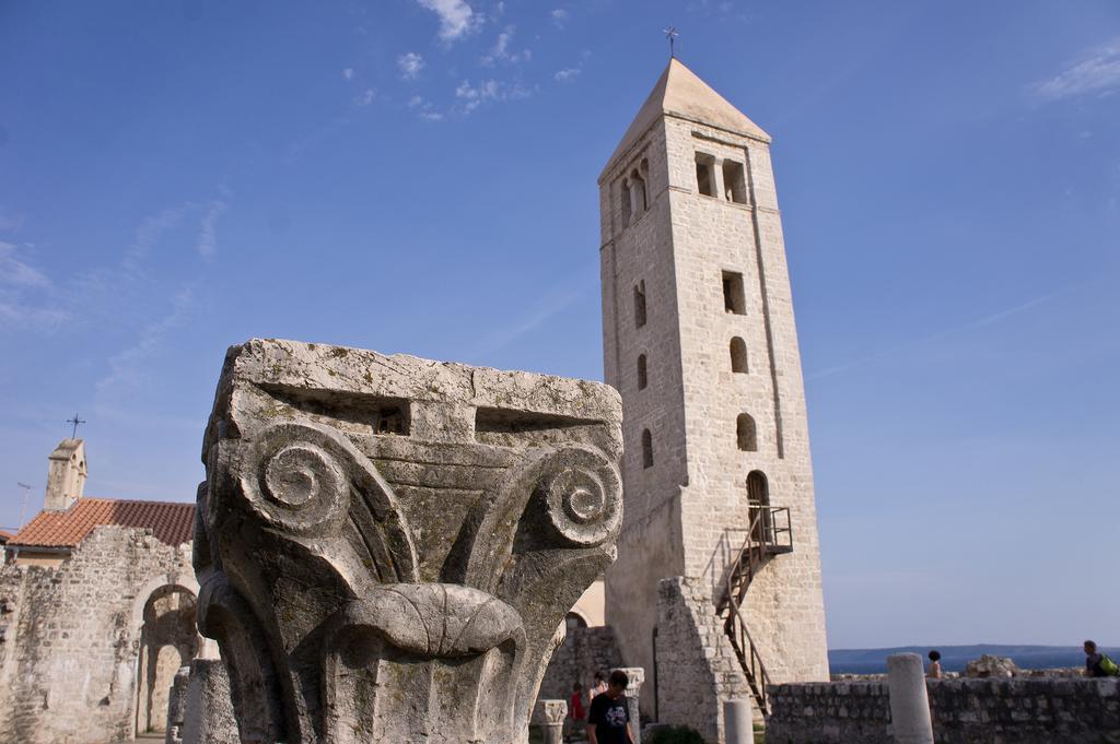 Villa Jadrana Rab Town Exterior photo